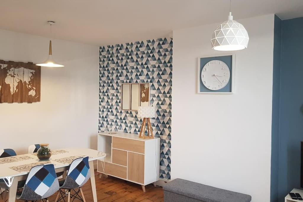 Appartement Lumineux Et Moderne ルマン エクステリア 写真